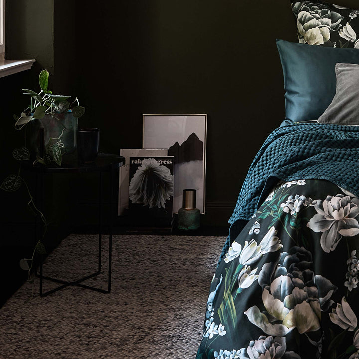 PEBBLES DARK GREY HAND WOVEN FELTED WOOL FLOOR RUG