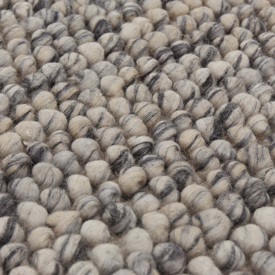 PEBBLES DARK GREY HAND WOVEN FELTED WOOL FLOOR RUG