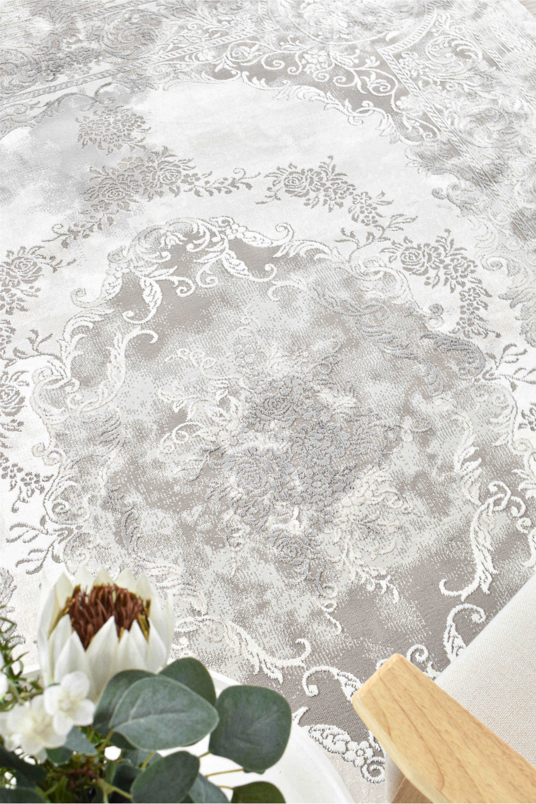 Finnegan 10172B Neutral Grey