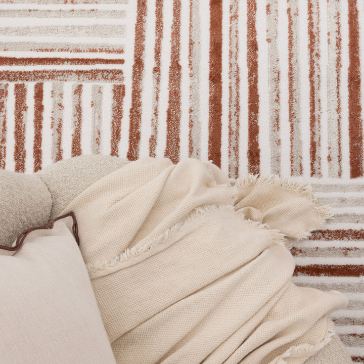 Wellington Geometric Lines Rust Rug - W004