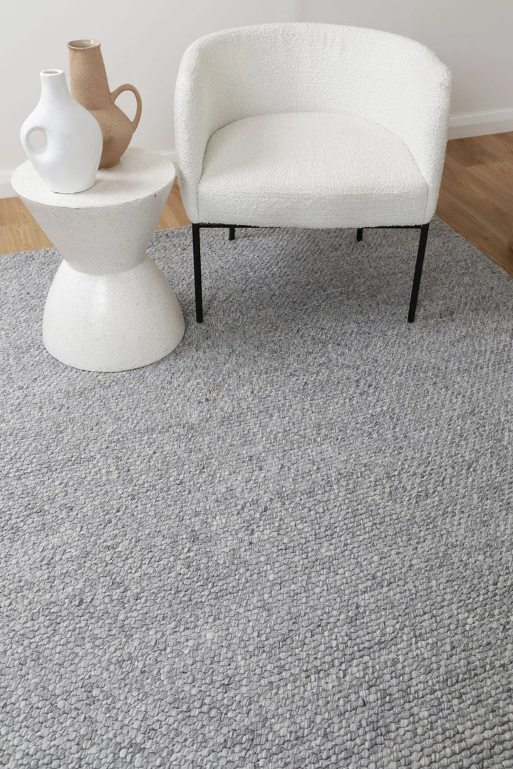 LOOPY GREY HAND WOVEN WOOL FLOOR RUG