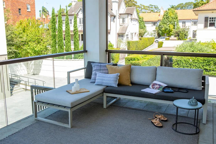 Alfresco flatweave outdoor indoor floor rug