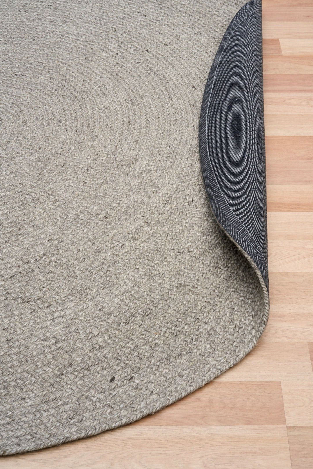 CUBA sILVER HAND WOVEN FLOOR RUG