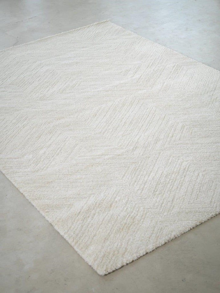 CUMULUS  EASY CARE PLUSH PILE FLOOR RUG