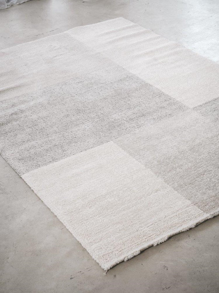 Lido power loomed easy care floor rug