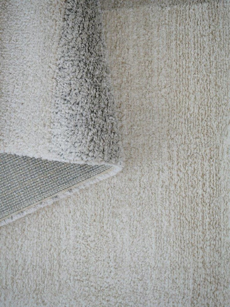 Lido power loomed easy care floor rug