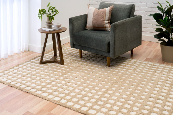 OZLAND TAN IVORY  EASY CARE FLOOR RUG