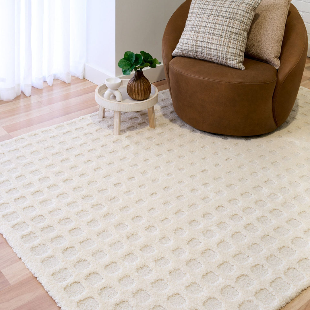 OZLAND DOTS  EASY CARE FLOOR RUG