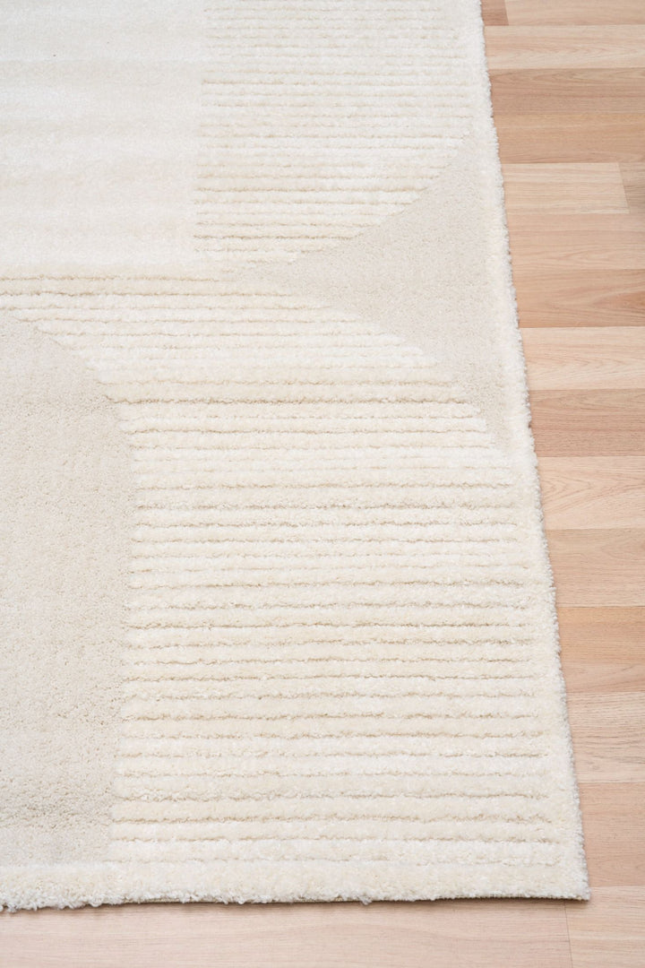OZLAND WHITE EASY CARE FLOOR RUG