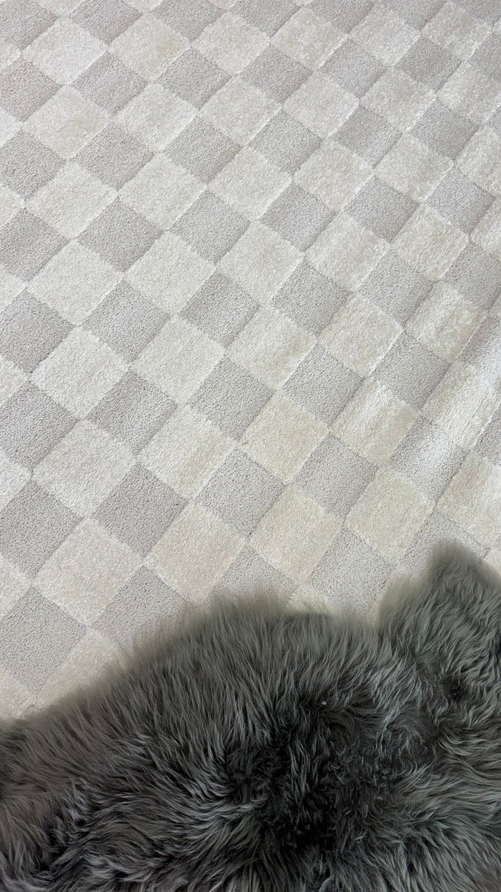 ISOLA CREME  EASY CARE FLOOR RUG