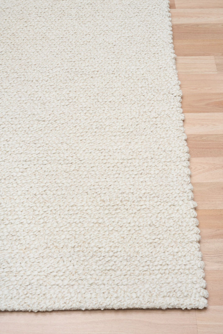 SAHAR PURE WOOL HAND WOVEN IVORY FLOOR RUG