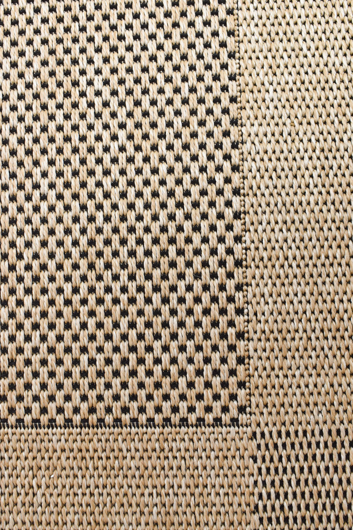 Outdoor INDOOR Sisal Sand Black Rug 3900-820