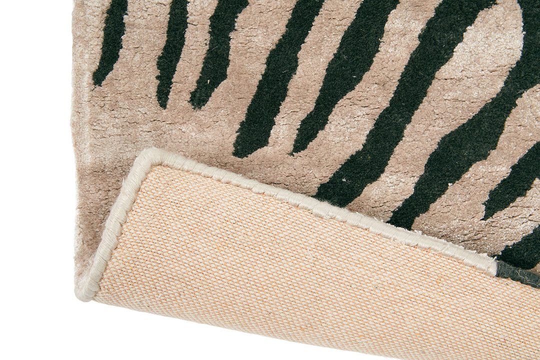 Harlequin Shore Truffle 40605 Rug