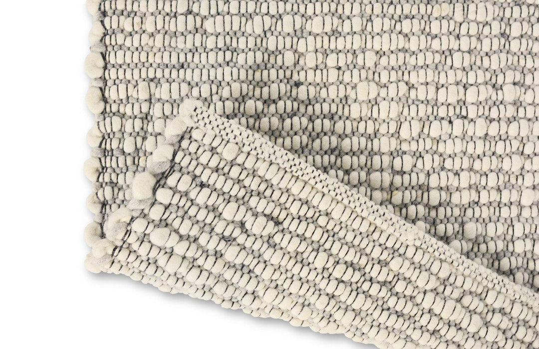 B&C Tumble 013604 - All Modern Design