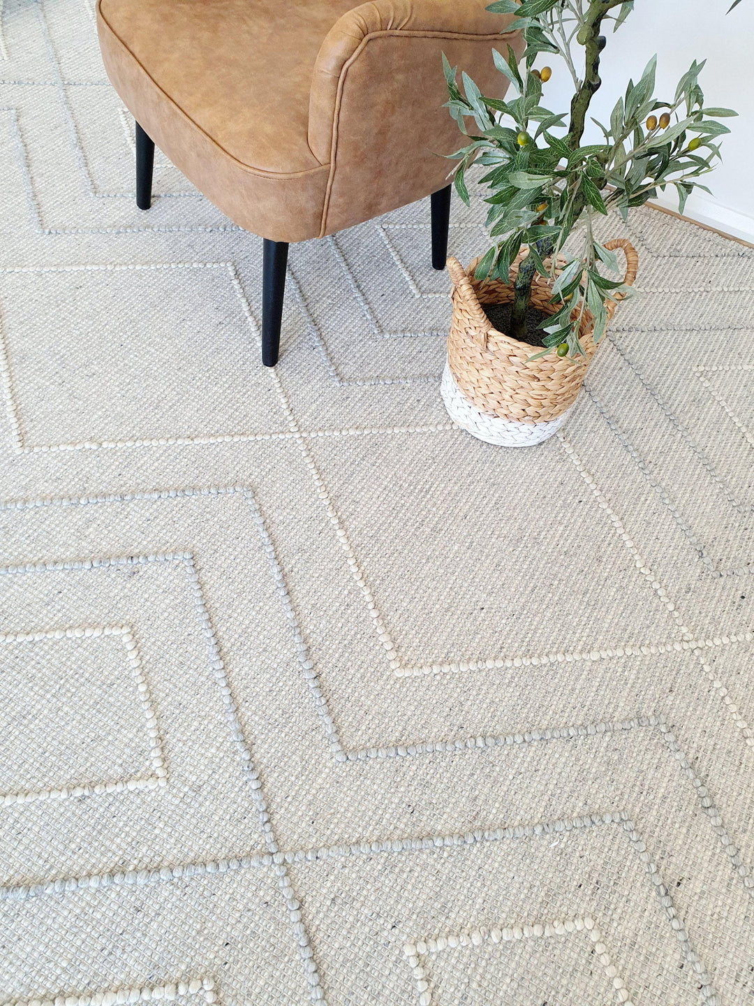 Magic Silver Floor Rug - All Modern Design